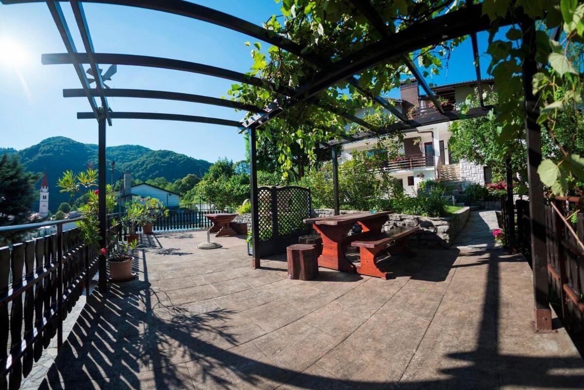 Hisa Taljat Apartman Most na Soči Kültér fotó
