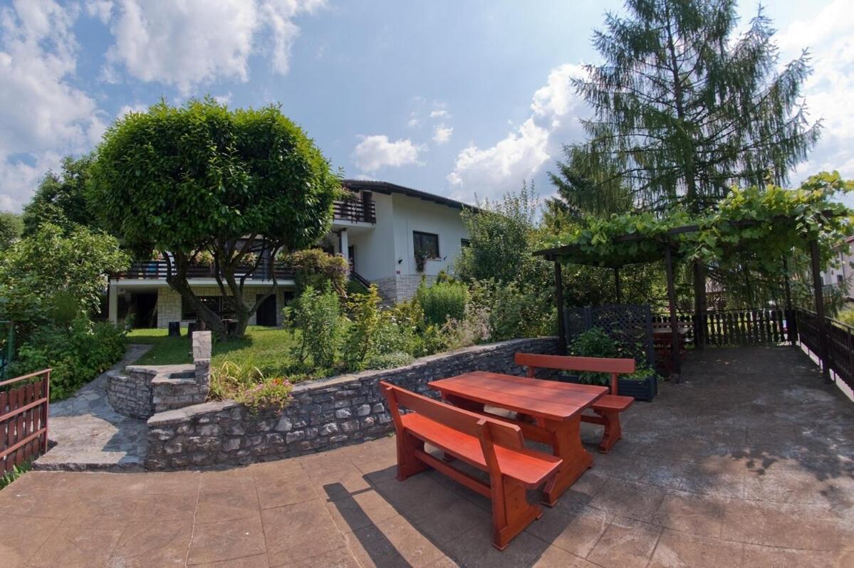 Hisa Taljat Apartman Most na Soči Kültér fotó